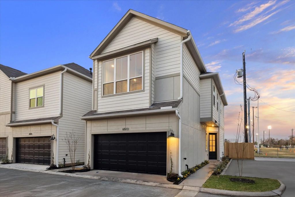 6523 Rena Street, Houston