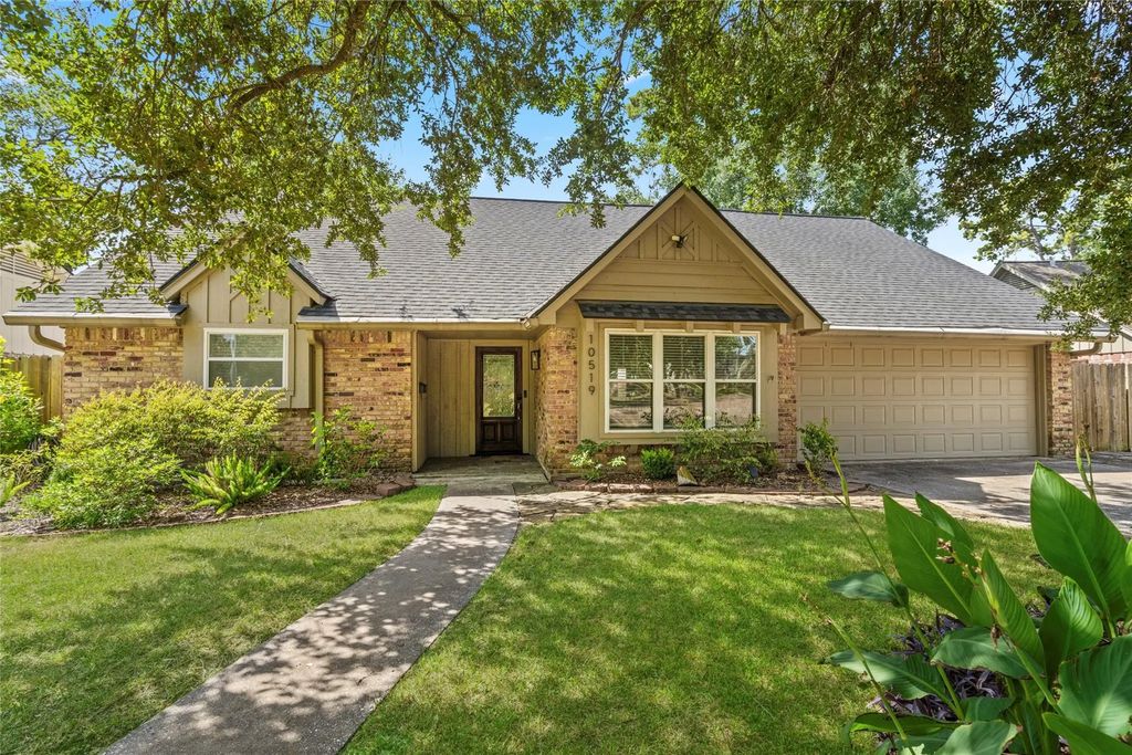 10519 Londonderry Drive, Houston