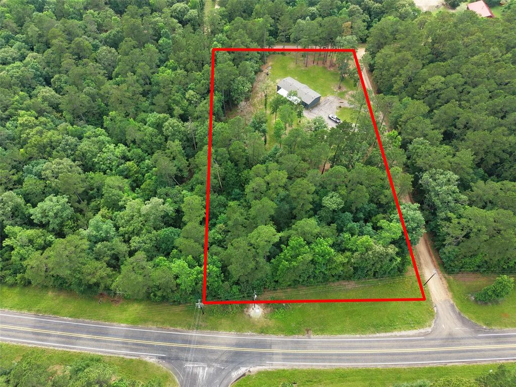75 Robison Road, Coldspring