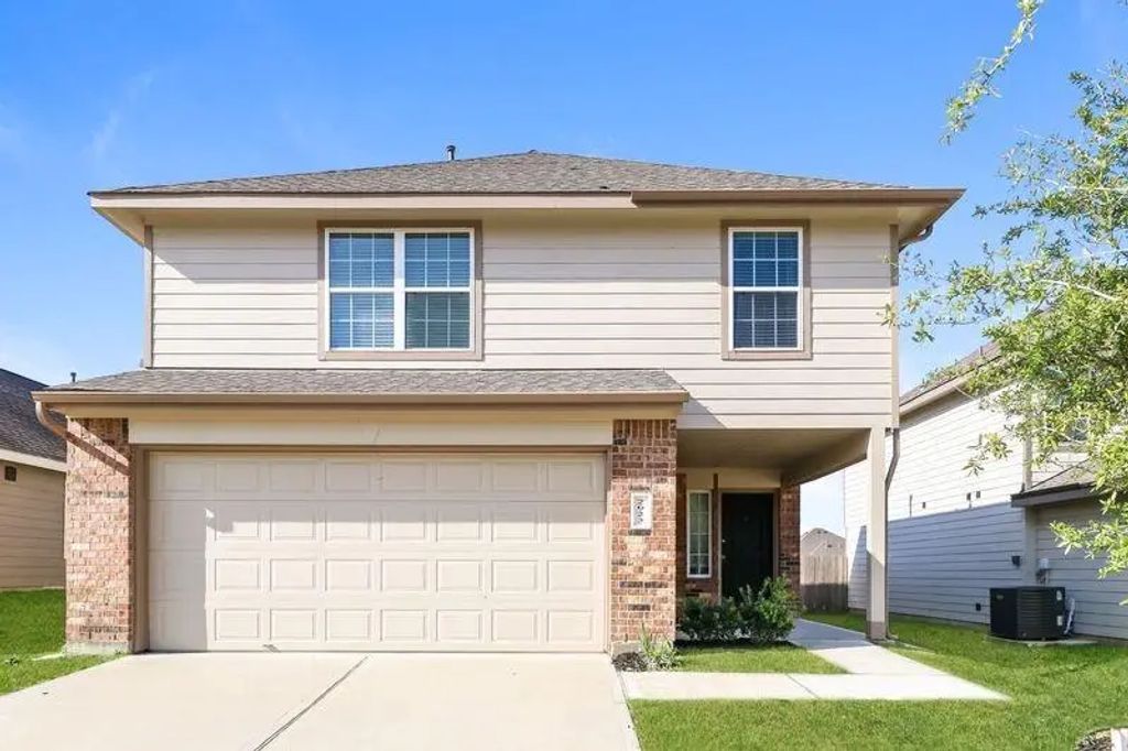 2923 Karin Crest Lane, Conroe
