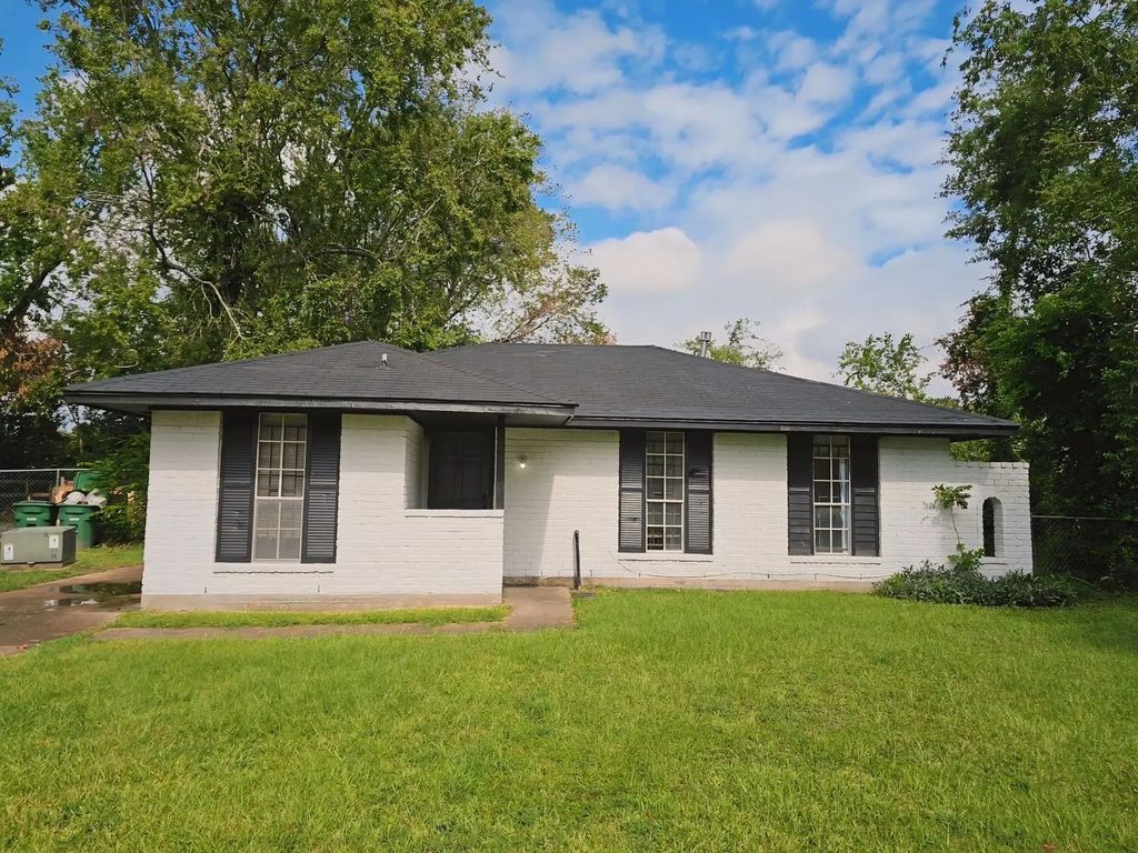11023 Linvale Drive, Houston