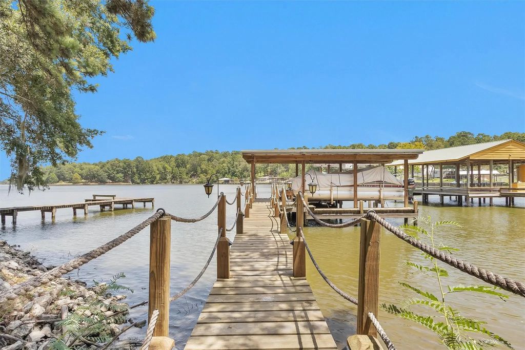 308 N Point Drive, Trinity