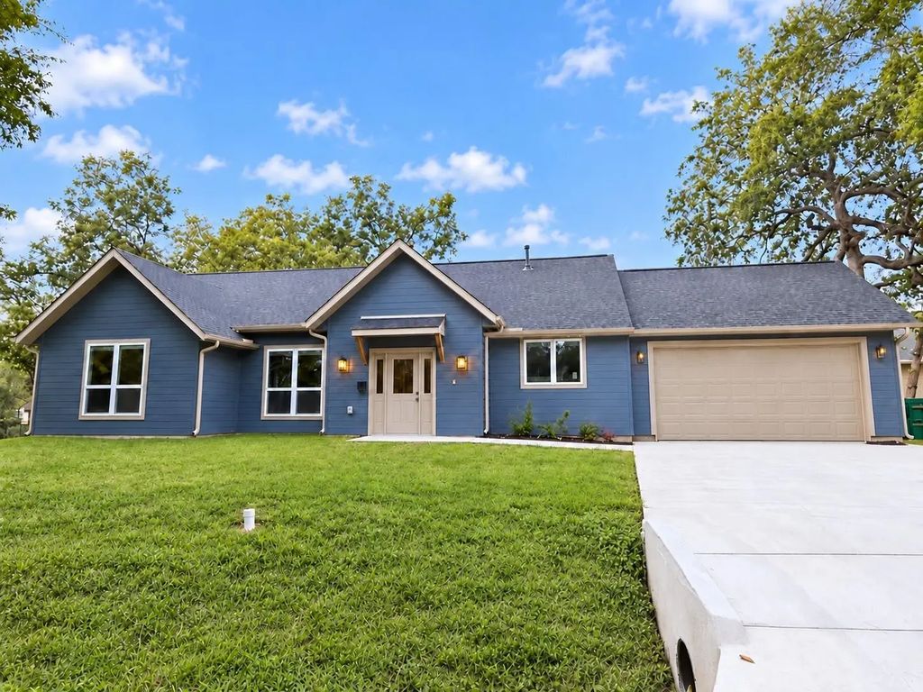 310 Jordan Avenue, Cleveland