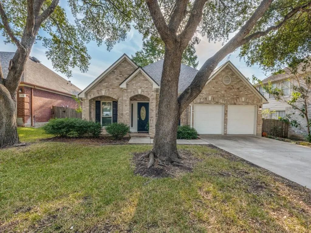 2835 Pond Apple, Schertz