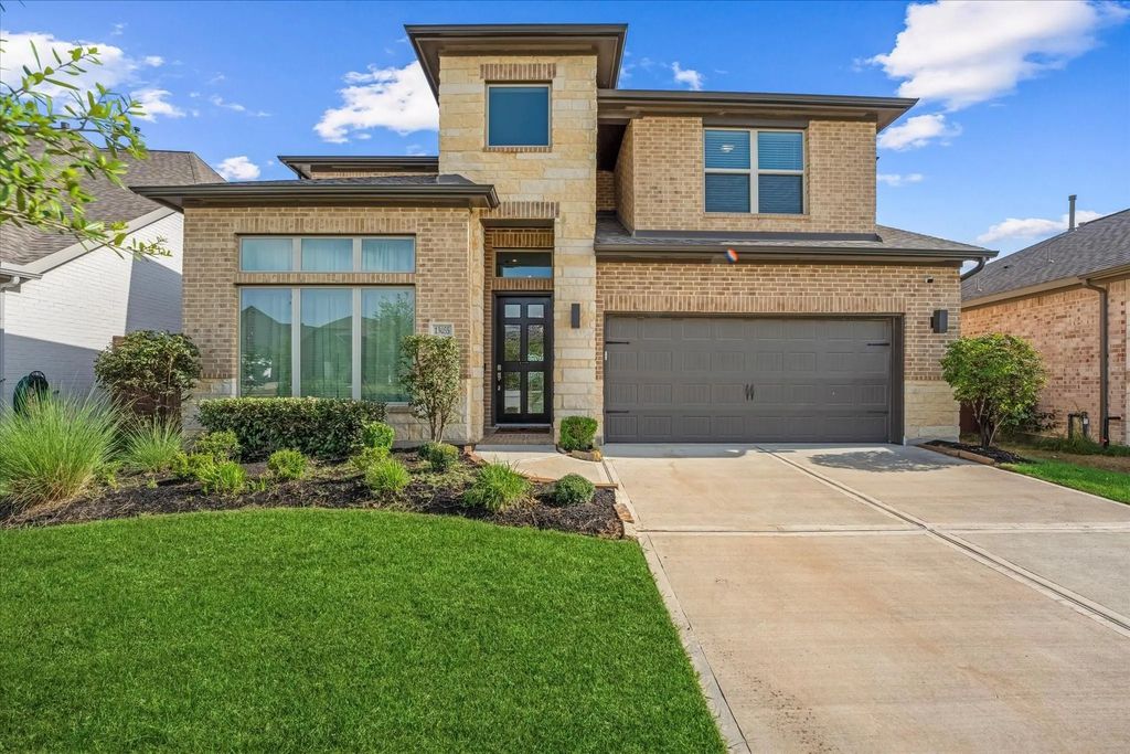 13055 Soaring Forest Drive, Conroe