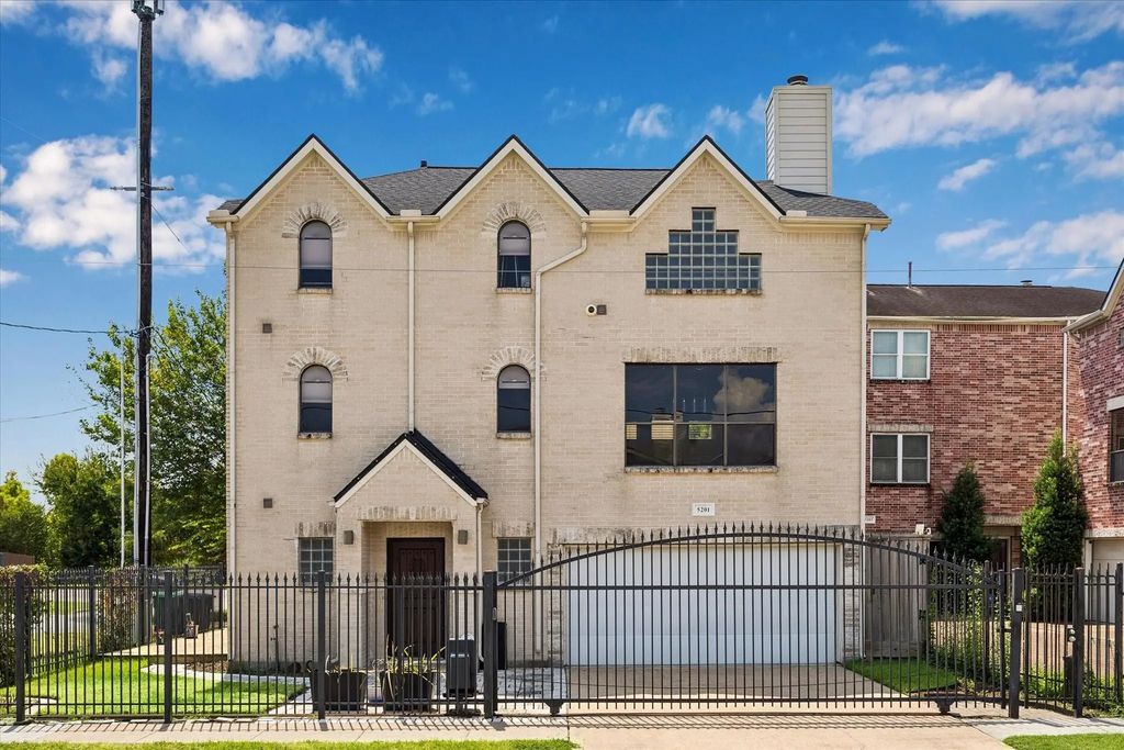 5201 Cornish Street, Houston