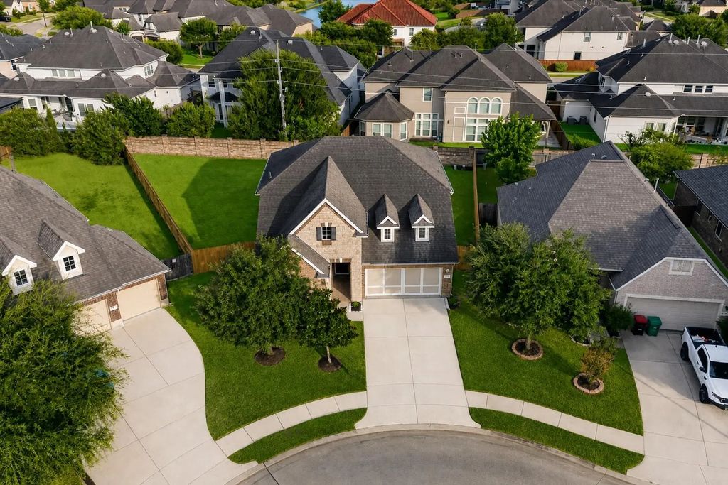 26303 Landover Hills Lane, Katy