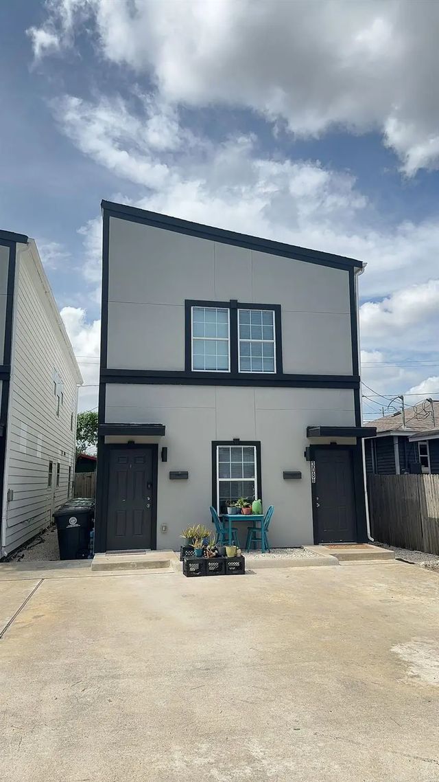 308 E 31st Street A, Houston
