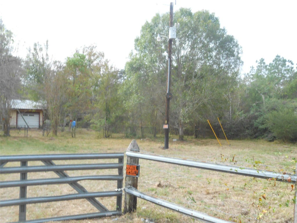 1227 County Road 324 Lights, Navasota