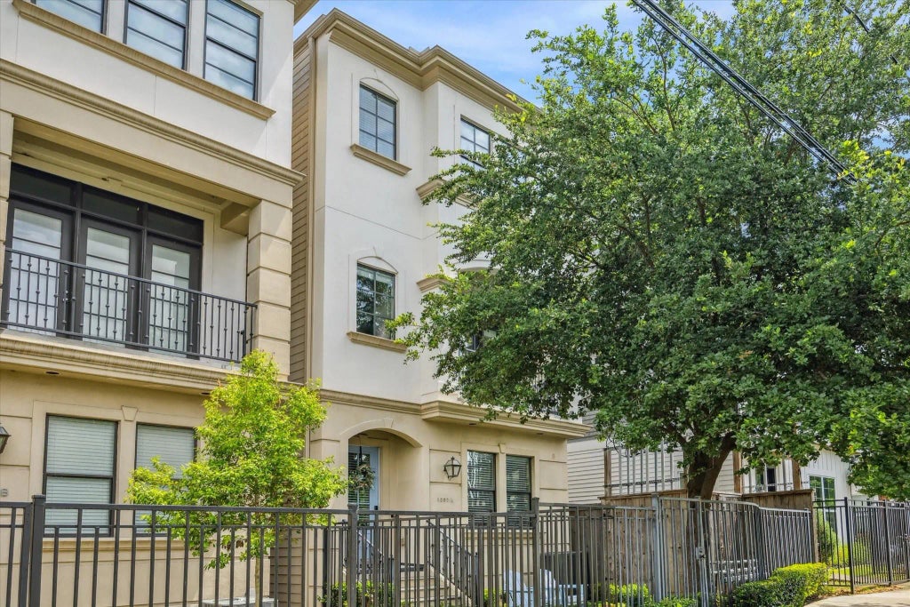 1207 W 24th Street A, Houston