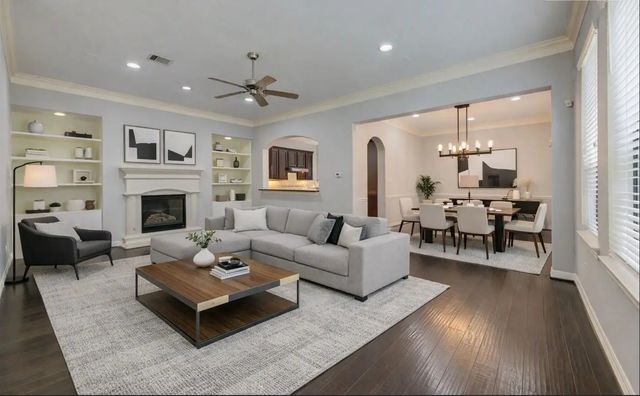 11623 Royal Oaks Crossing, Houston
