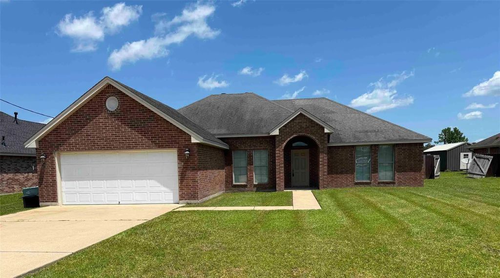 5460 Westmeadow Lane, Lumberton