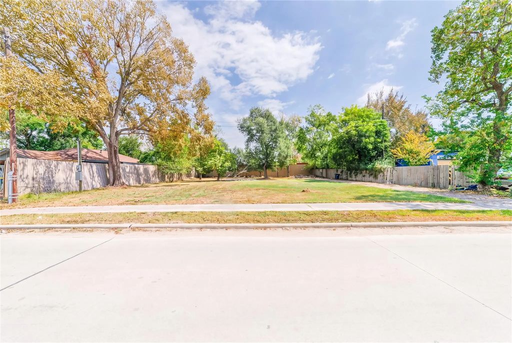 14807 Wagon Trail Road, Pearland