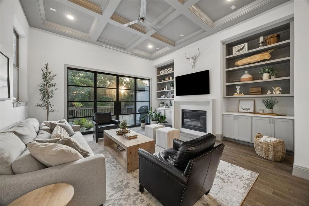 1907 W 25th Street, Houston