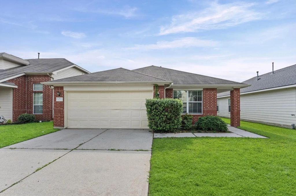 21218 Rezanof Road, Humble