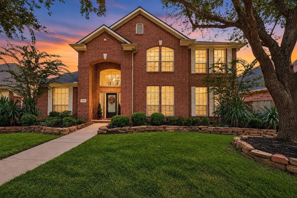 26914 Marlan Forest Lane, Cypress