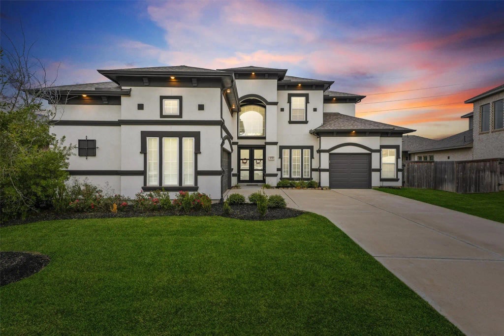 30330 Parkside Passage Drive, Fulshear