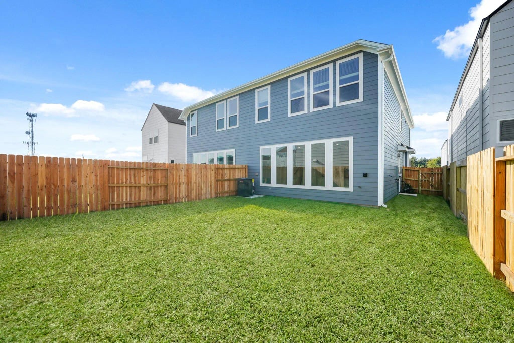 2207 Diagonal Lane, Houston