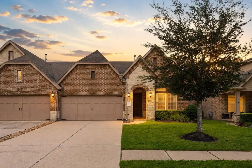 9022 Centennial Drive, Conroe