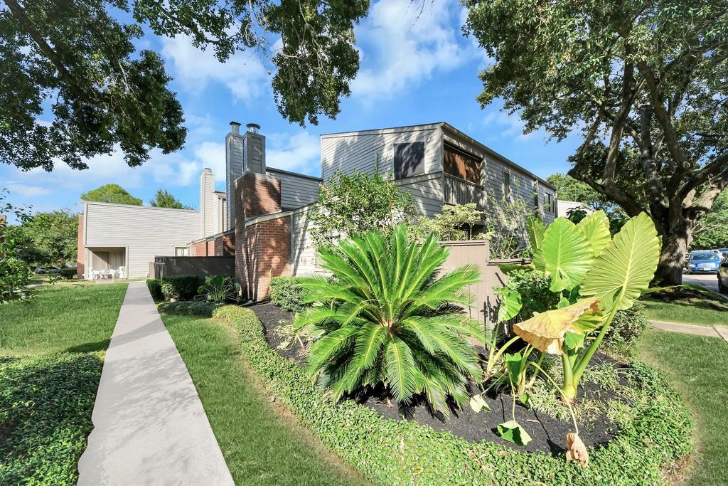 1532 Prairie Grove Drive, Houston