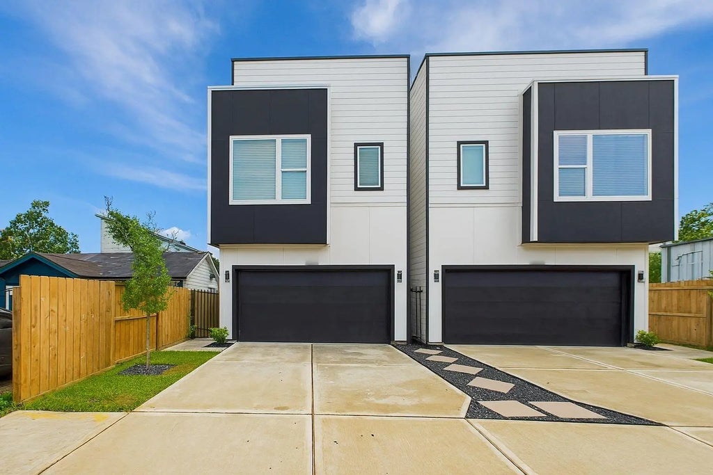 6734 Lozier Street, Houston