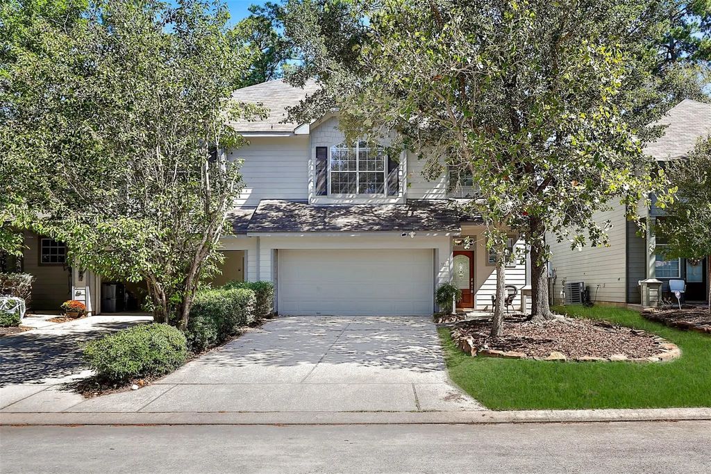 111 W Burberry Circle, The Woodlands