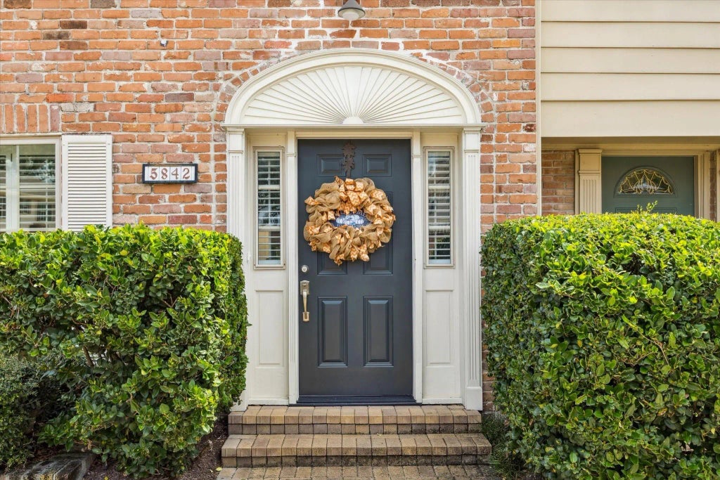 5842 Doliver Drive 47, Houston