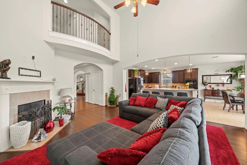 9939 Clear Diamond Drive, Rosharon