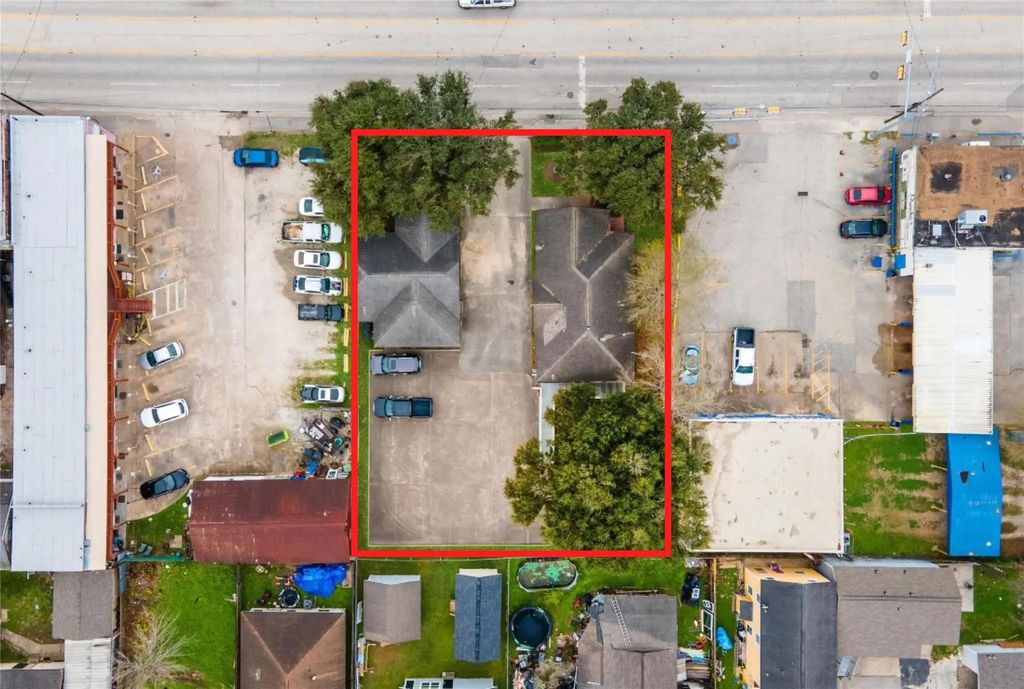 7828 Harrisburg Boulevard, Houston