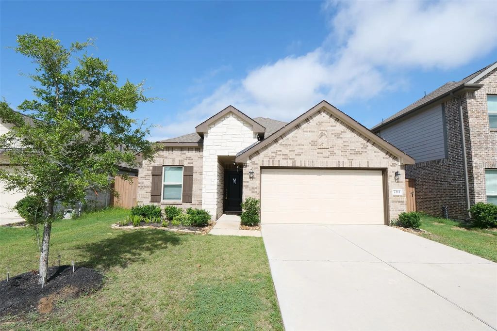 7211 Songlark Landing, Katy