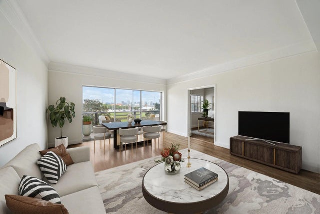 2929 Buffalo Speedway A306, Houston