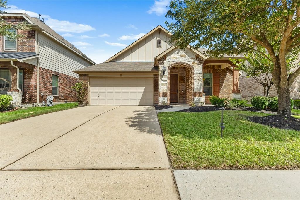 21380 Kings Guild Lane, Kingwood