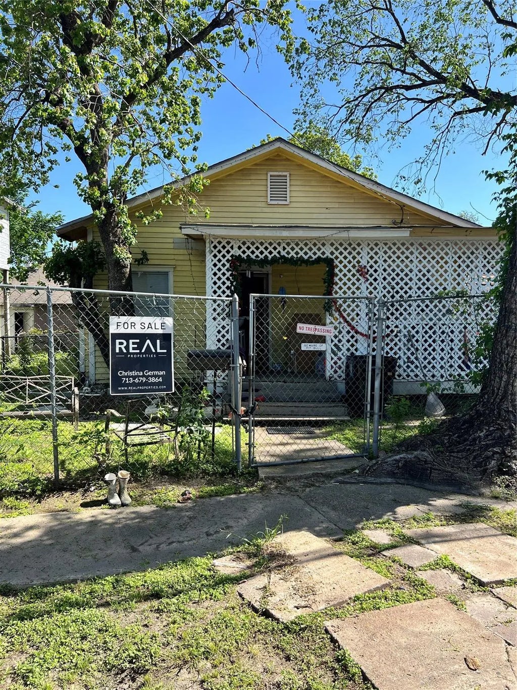 5305 Texas Street, Houston
