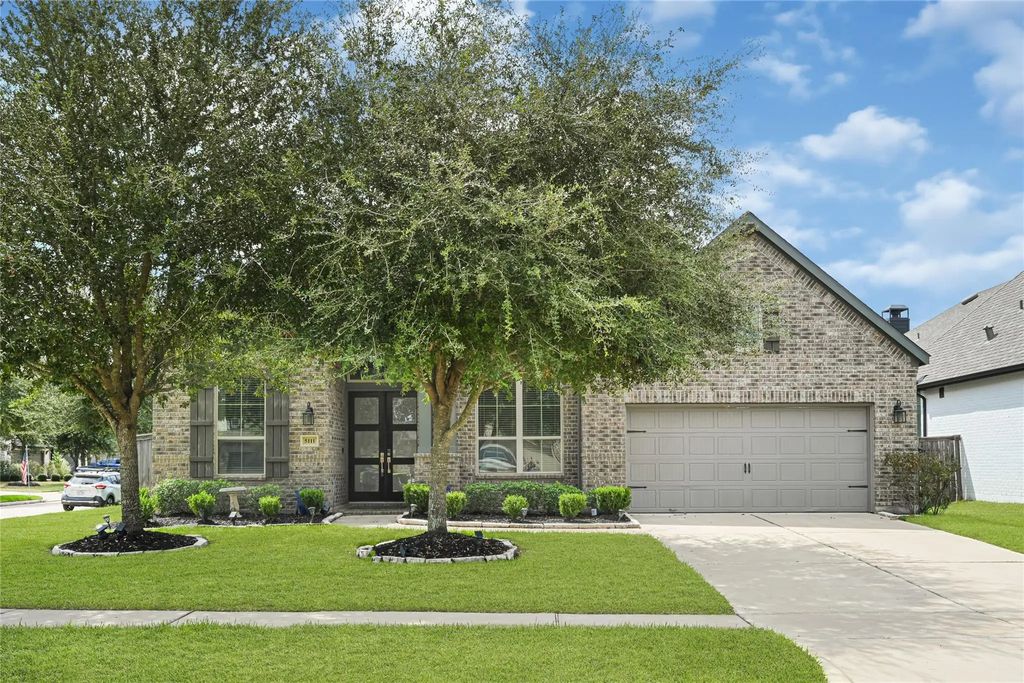 5111 Green Leaf Lane, Fulshear