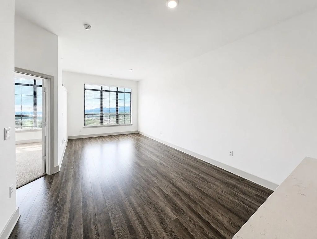 2222 Smith St Street 127, Houston