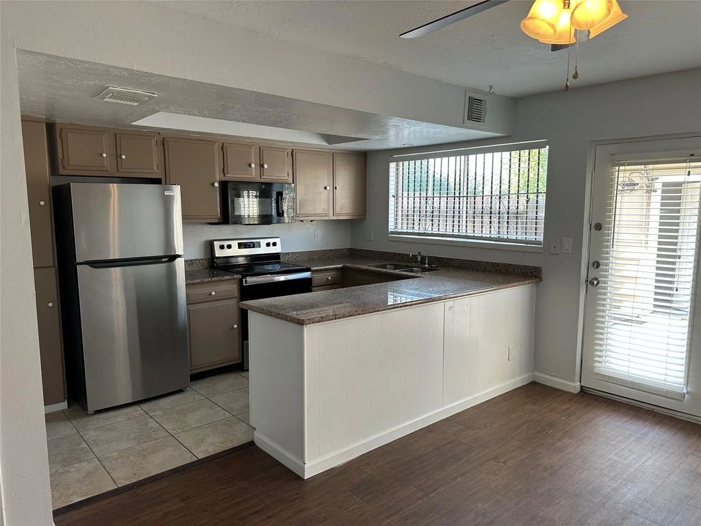 12889 High Star Drive, Houston