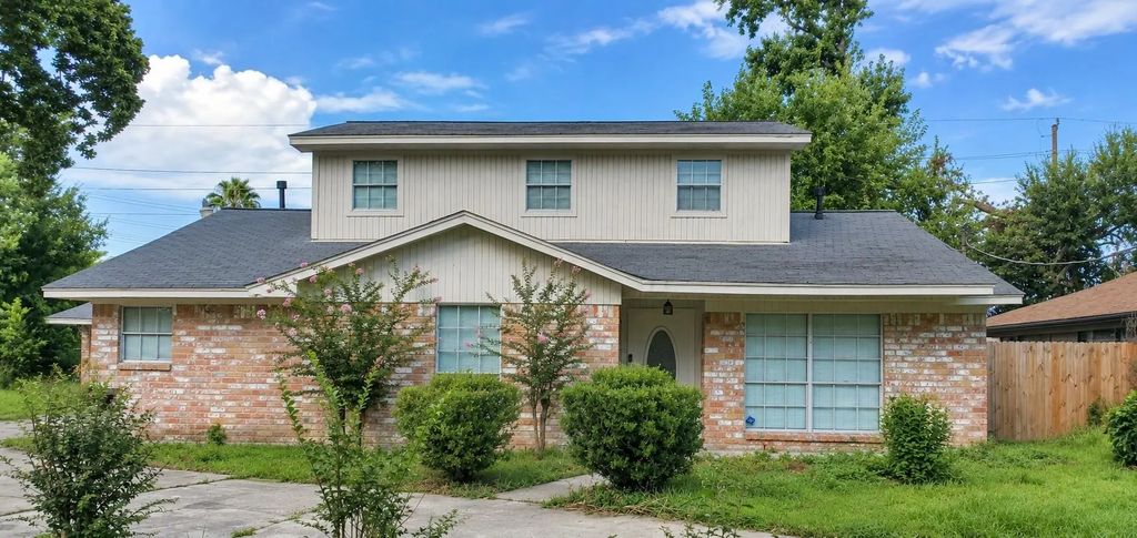 17920 Wild Oak Drive, Houston