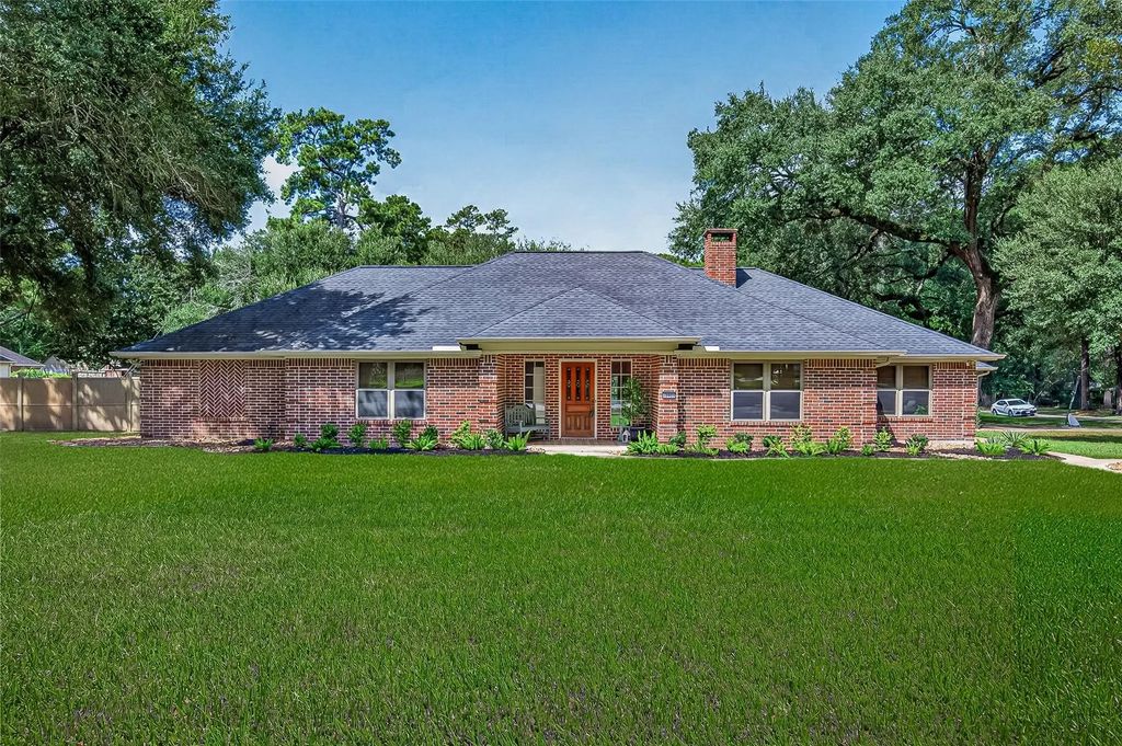 18903 Grosbeak Lane, Tomball