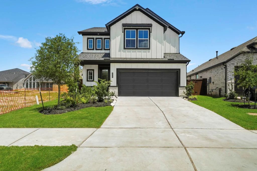 5323 Getty Lane, Iowa Colony