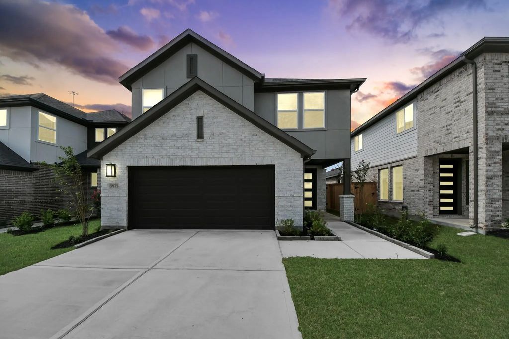 9231 Willowbank Gap Lane, Cypress