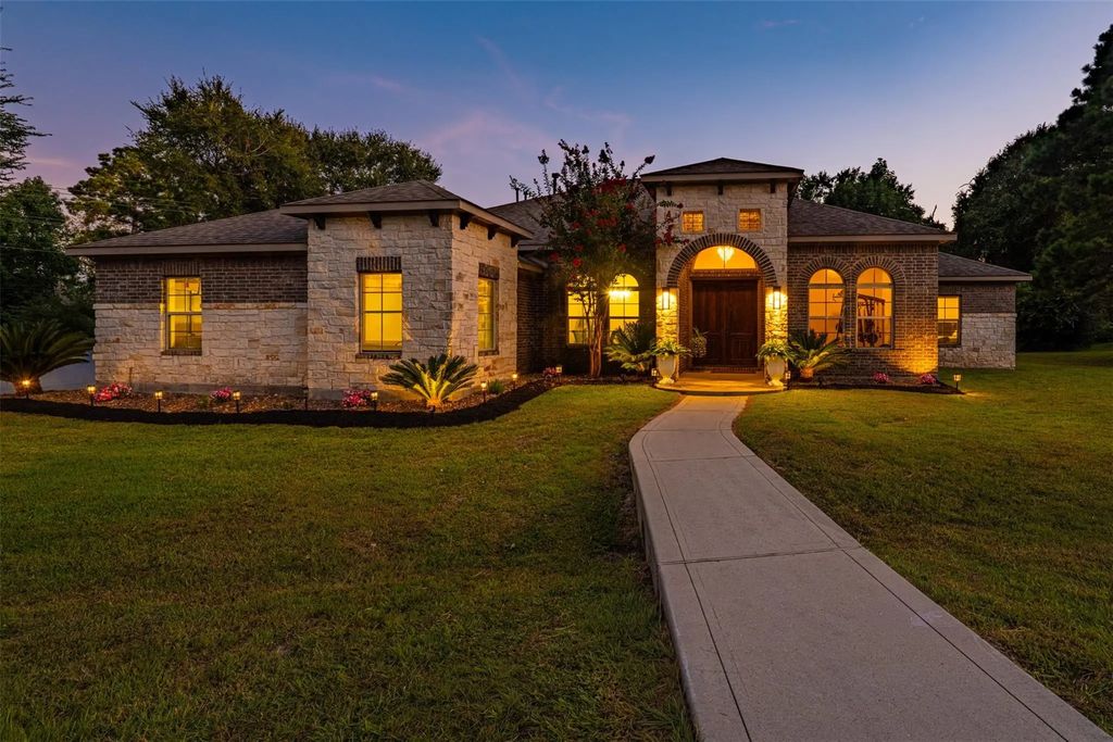 8992 Wind Jammer Lane, Montgomery
