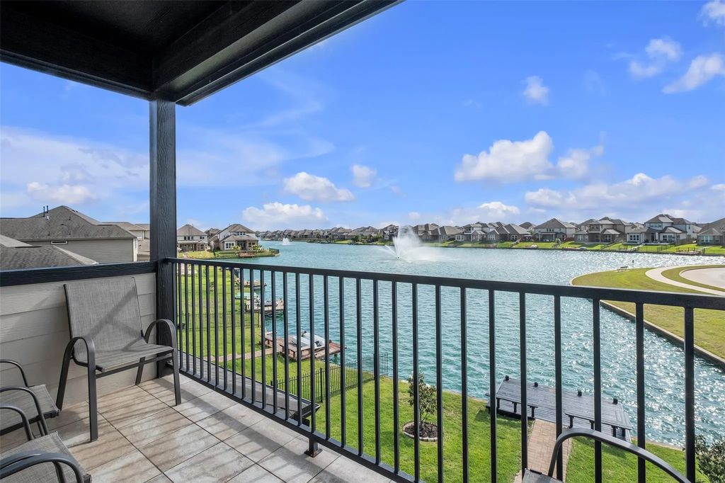 3919 Cantone Grotto Court, Katy