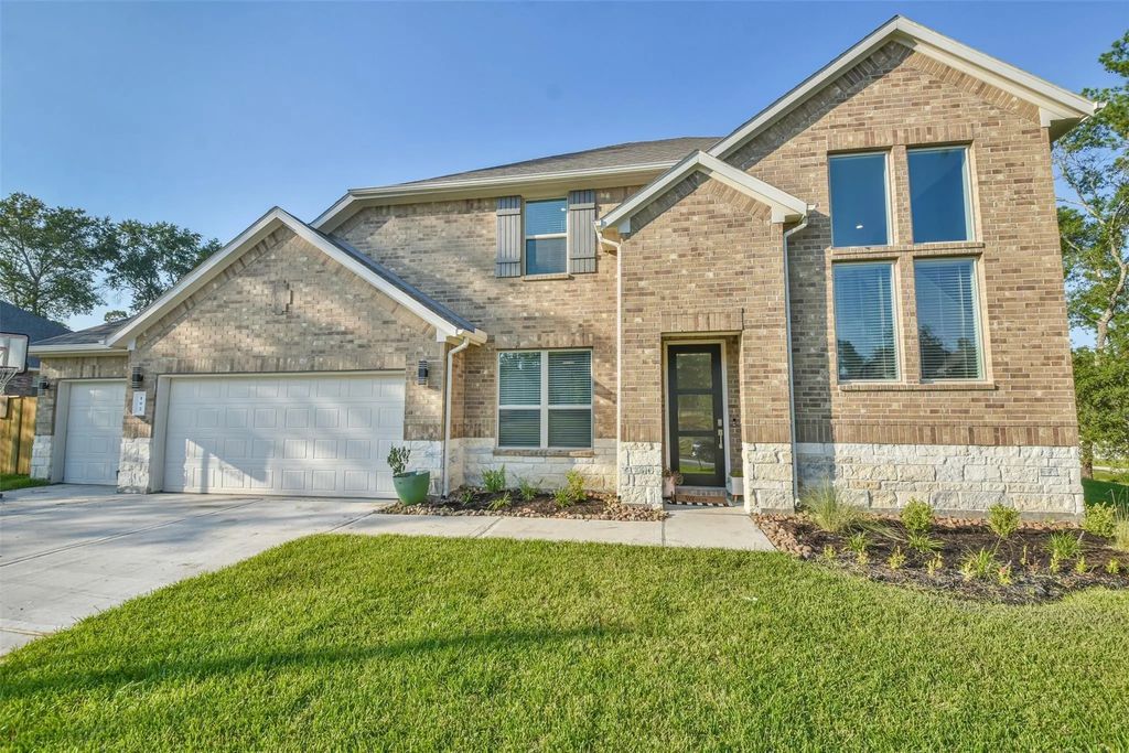 102 Whelan Lane, New Waverly