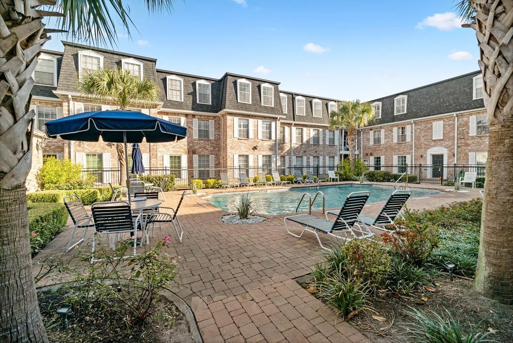 355 N Post Oak Lane 743, Houston