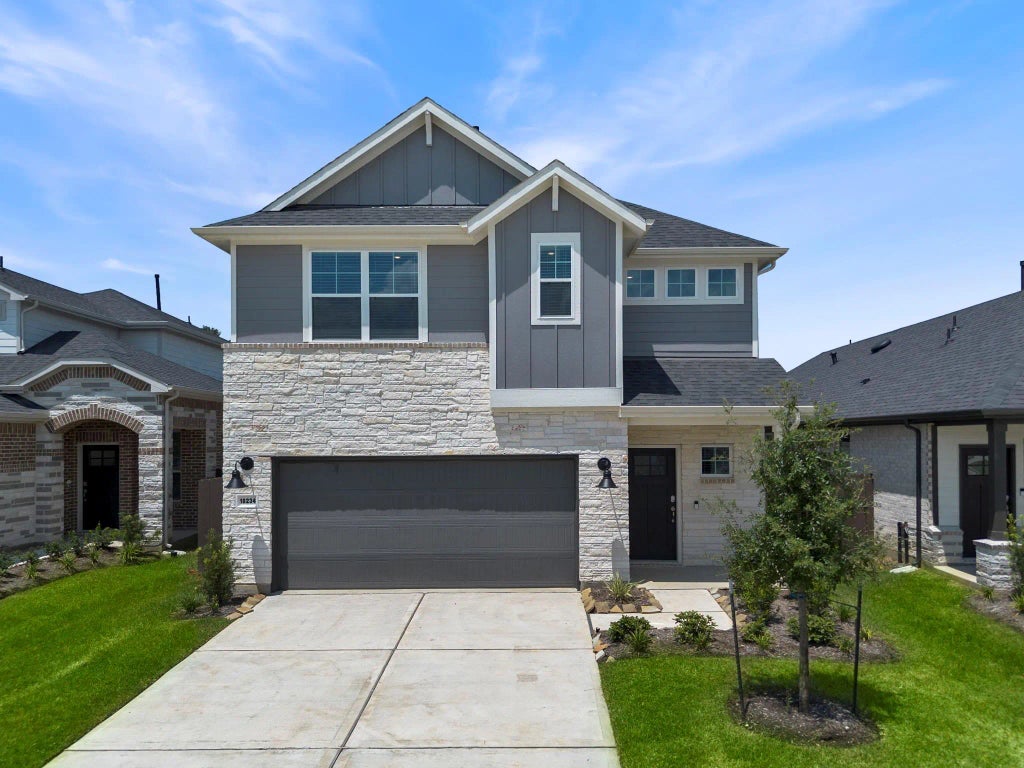 18234 Sonresa Way, Tomball