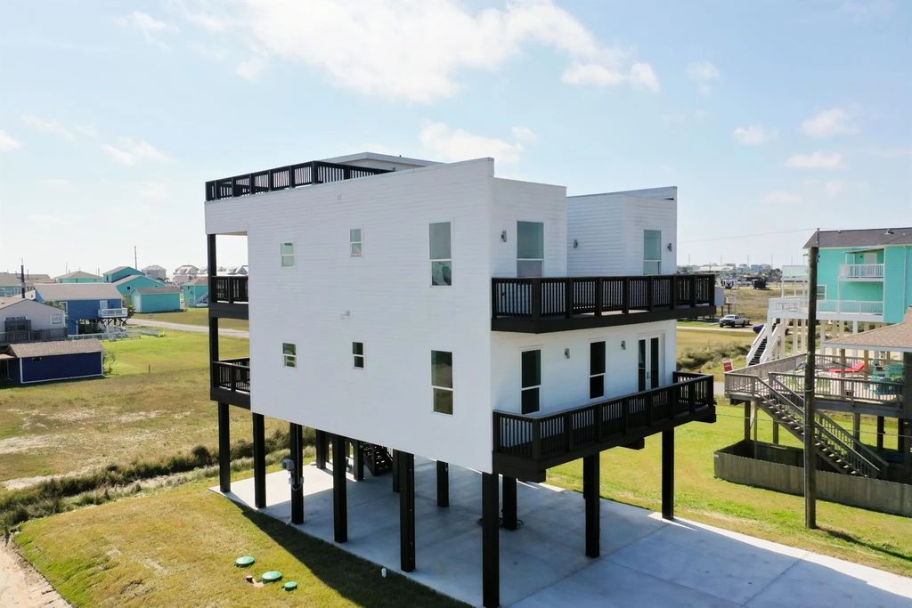 4026 5th Street, Galveston