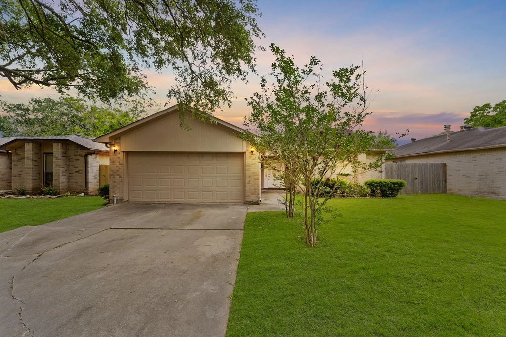3926 Mill Rock Circle, Sugar Land