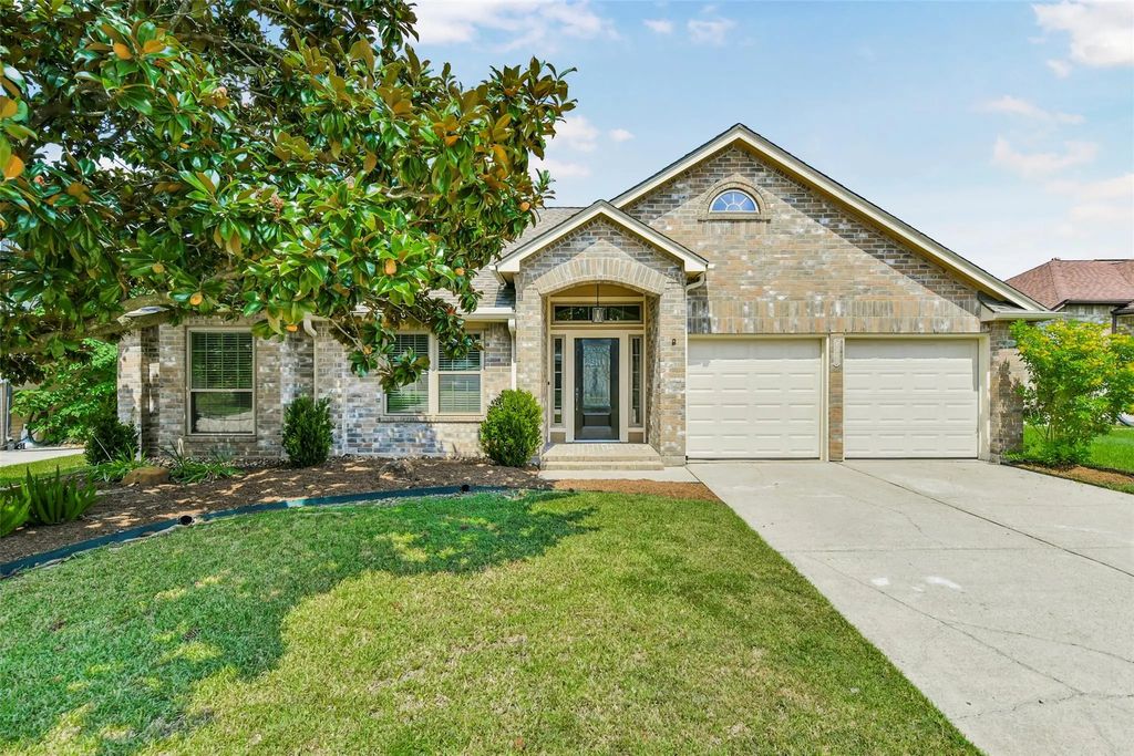 1205 Bayou Vista Drive, Deer Park