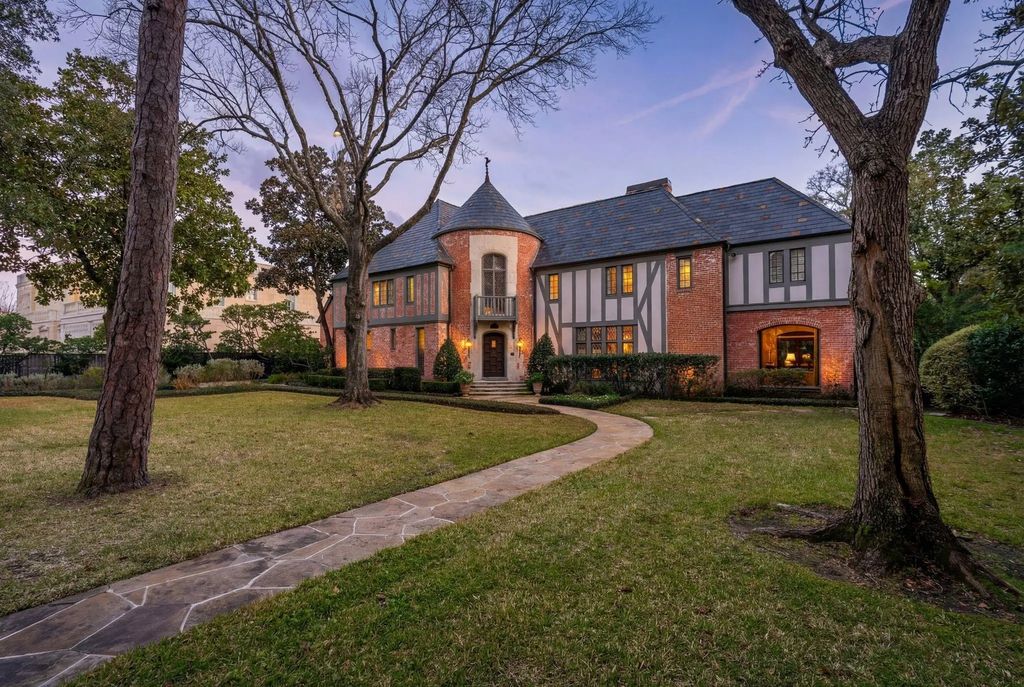 3325 Inwood Drive, Houston