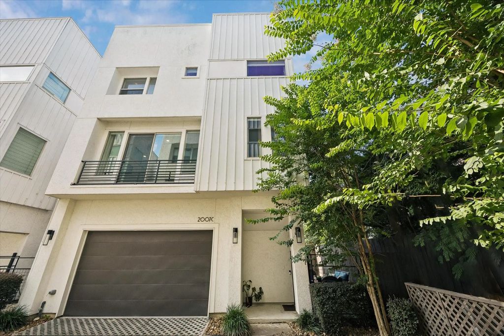 2007 Brun Street C, Houston